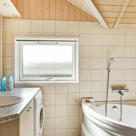 Three-bedroom In Storvorde 6 * Egense